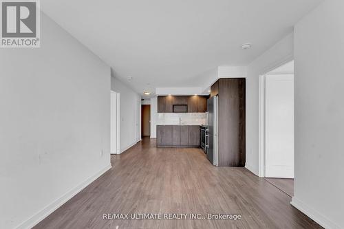 1006 - 225 Village Green Square, Toronto, ON - Indoor