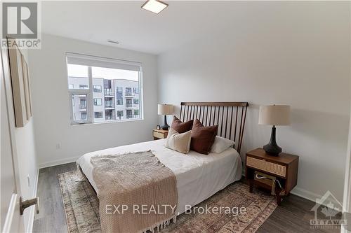 301 - 4840 Bank Street, Ottawa, ON - Indoor Photo Showing Bedroom