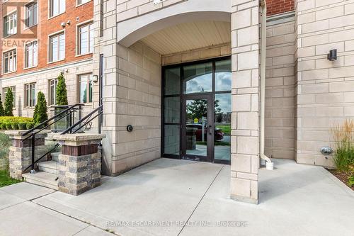 306 - 175 Commonwealth Street, Kitchener, ON - Outdoor