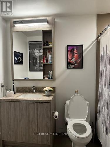 1906 - 115 Blue Jays Way, Toronto, ON - Indoor Photo Showing Bathroom