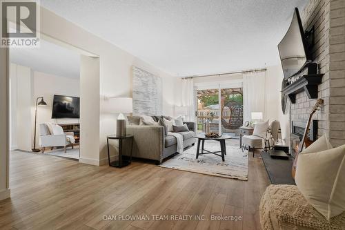 822 Royal Orchard Drive, Oshawa, ON - Indoor Photo Showing Living Room With Fireplace