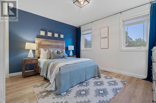 822 Royal Orchard Drive, Oshawa, ON - Indoor Photo Showing Bedroom