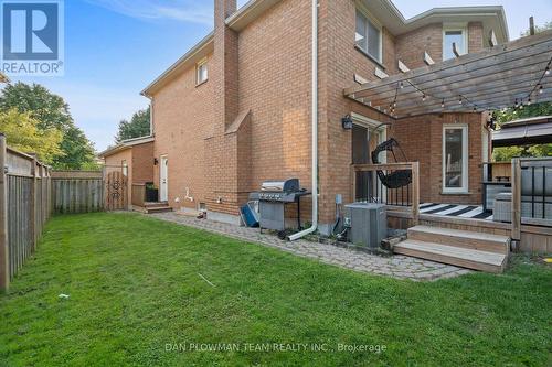 822 Royal Orchard Drive, Oshawa, ON - Outdoor With Exterior