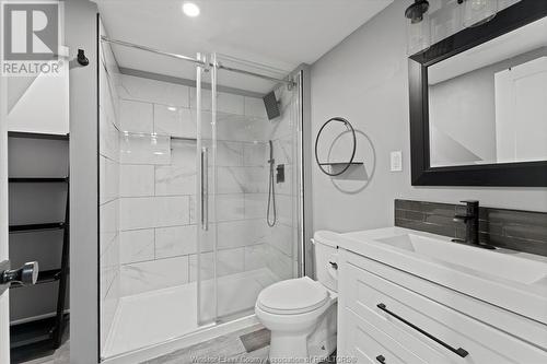 1828 Olive Road, Windsor, ON - Indoor Photo Showing Bathroom