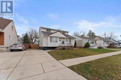 1828 Olive Road, Windsor, ON - Outdoor With Facade