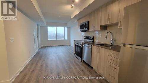 312 - 1435 Celebration Drive, Pickering, ON - Indoor Photo Showing Kitchen