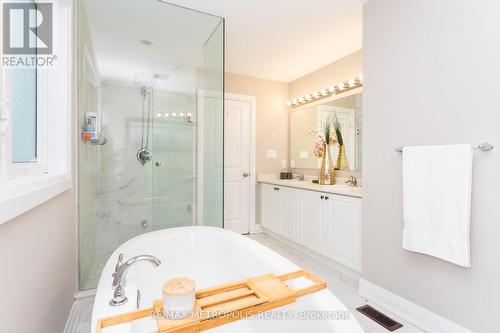 1084 Orenda Street, Pickering, ON - Indoor Photo Showing Bathroom