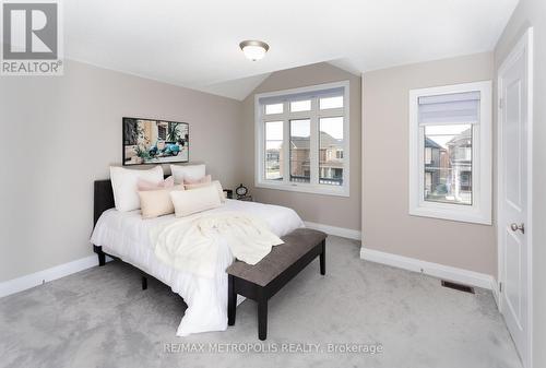 1084 Orenda Street, Pickering, ON - Indoor Photo Showing Bedroom