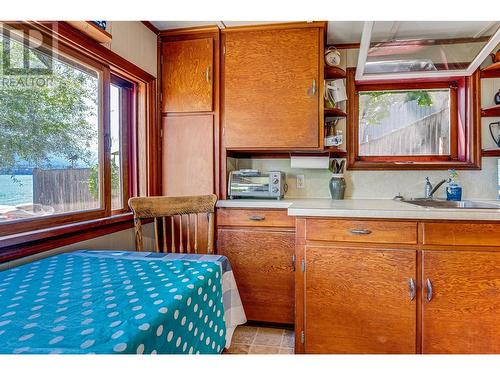 13406 Westkal Road, Coldstream, BC - Indoor Photo Showing Kitchen