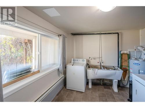 Laundry - 117 Hyslop Drive, Penticton, BC - Indoor Photo Showing Laundry Room