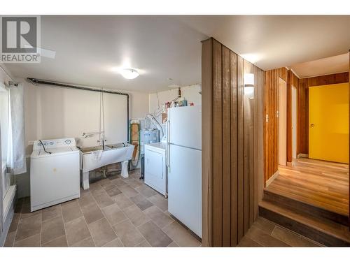 117 Hyslop Drive, Penticton, BC - Indoor Photo Showing Laundry Room