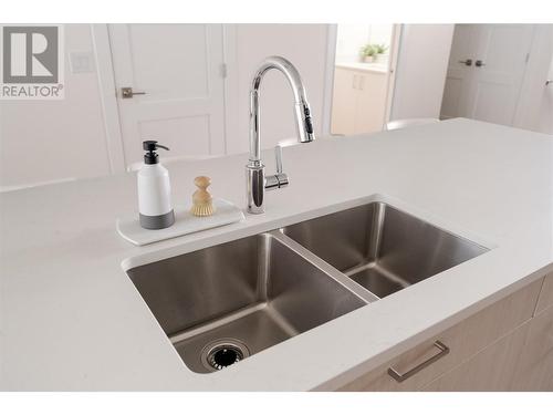 Sink - 1225 Findlay Road Unit# 9, Kelowna, BC - Indoor Photo Showing Kitchen With Double Sink