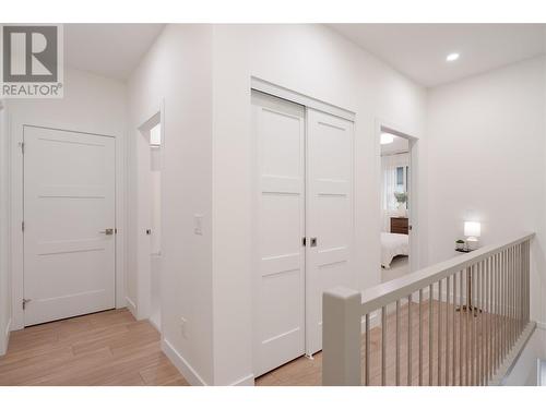 Upstairs Landing - 1225 Findlay Road Unit# 9, Kelowna, BC - Indoor Photo Showing Other Room