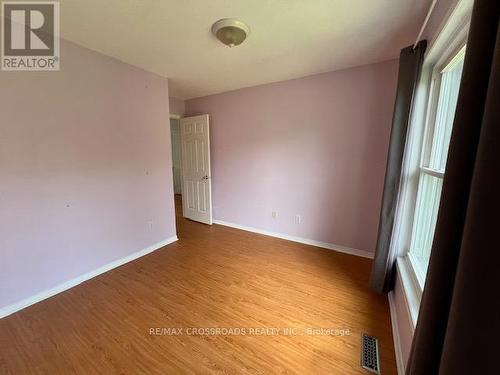 36 Amberhill Way, Aurora, ON - Indoor Photo Showing Other Room