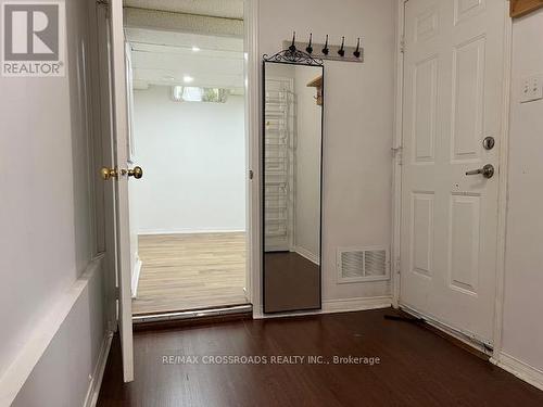 36 Amberhill Way, Aurora, ON - Indoor Photo Showing Other Room