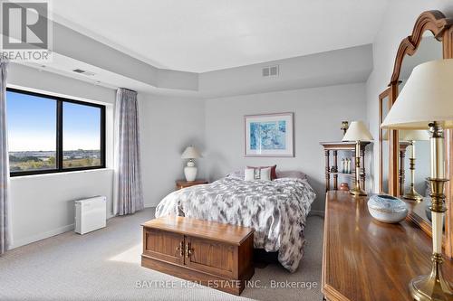 803 - 3663 Riverside Drive E, Windsor, ON - Indoor Photo Showing Bedroom