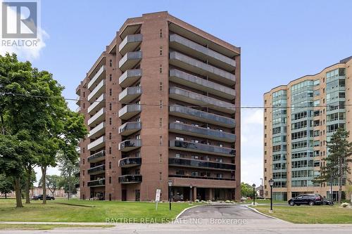 803 - 3663 Riverside Drive E, Windsor, ON - Outdoor With Balcony With Facade