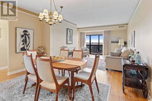 803 - 3663 Riverside Drive E, Windsor, ON - Indoor Photo Showing Dining Room