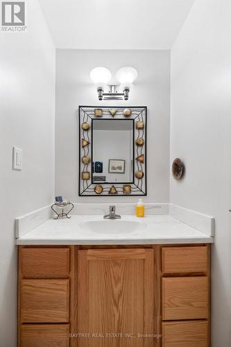 803 - 3663 Riverside Drive E, Windsor, ON - Indoor Photo Showing Bathroom