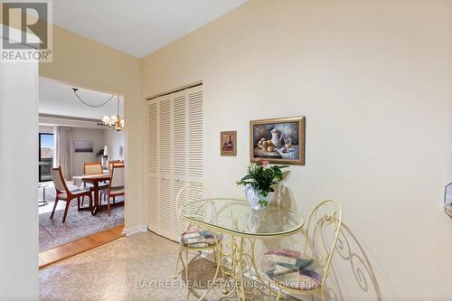 803 - 3663 Riverside Drive E, Windsor, ON - Indoor Photo Showing Dining Room