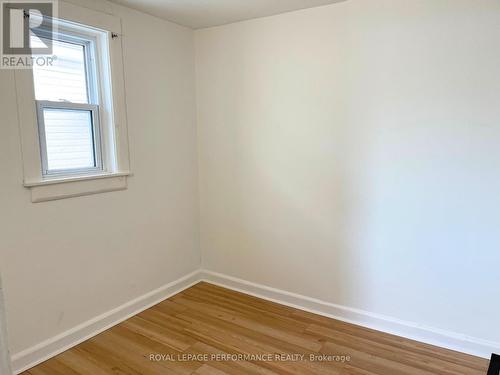 110 Eleventh Street E, Cornwall, ON - Indoor Photo Showing Other Room