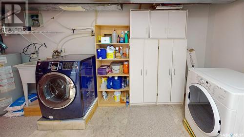 3062 Birch Crescent, Regina, SK - Indoor Photo Showing Laundry Room