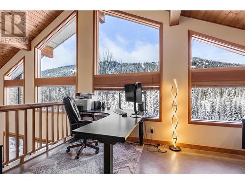 2416 Fairways Drive, Sun Peaks, BC - Indoor Photo Showing Office