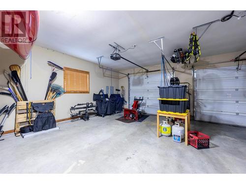 2416 Fairways Drive, Sun Peaks, BC - Indoor Photo Showing Garage