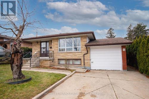 6 Glenmurray Court S, Hamilton, ON - Outdoor