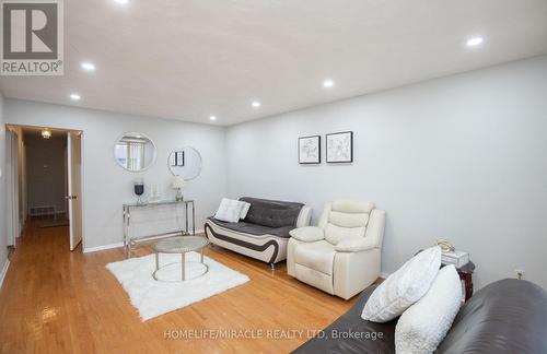 6 Glenmurray Court S, Hamilton, ON - Indoor