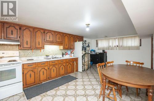 6 Glenmurray Court S, Hamilton, ON - Indoor Photo Showing Kitchen With Double Sink