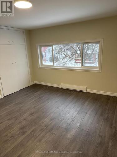 256 Renfrew Street, Pembroke, ON - Indoor Photo Showing Other Room