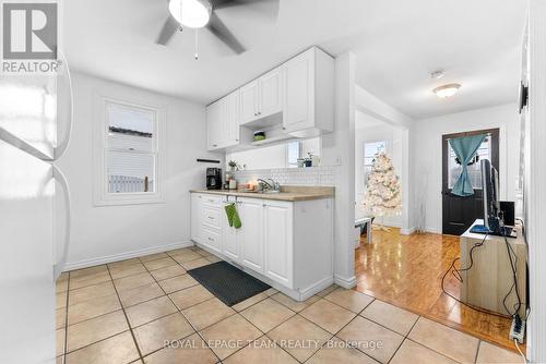 43 Mutual Avenue, Renfrew, ON - Indoor Photo Showing Kitchen