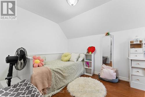 43 Mutual Avenue, Renfrew, ON - Indoor Photo Showing Bedroom