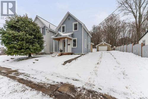 43 Mutual Avenue, Renfrew, ON - Outdoor With Facade