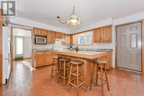 754238 Second Line Ehs, Mono, ON - Indoor Photo Showing Kitchen