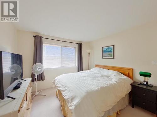 6358 King Ave, Powell River, BC - Indoor Photo Showing Bedroom