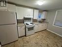 39 Maple Street N, Timmins (Tne - Central), ON  - Indoor Photo Showing Kitchen 