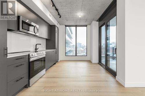 401 - 10 James Street, Ottawa, ON - Indoor Photo Showing Kitchen