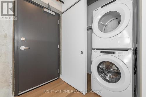 401 - 10 James Street, Ottawa, ON - Indoor Photo Showing Laundry Room