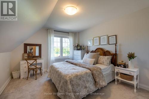 81 Glancaster Road, Hamilton (Ancaster), ON - Indoor Photo Showing Bedroom