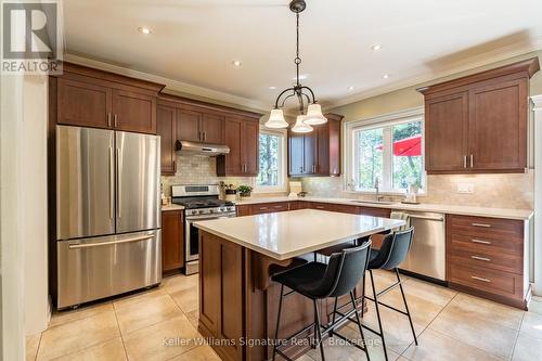 81 Glancaster Road, Hamilton (Ancaster), ON - Indoor Photo Showing Kitchen With Upgraded Kitchen