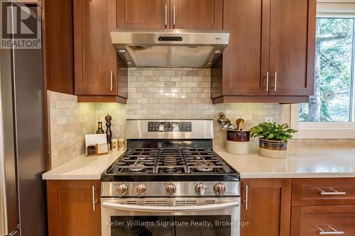 81 Glancaster Road, Hamilton (Ancaster), ON - Indoor Photo Showing Kitchen