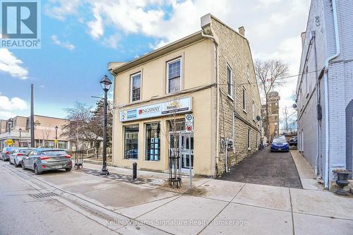 26 Queen Street E, Cambridge, ON 