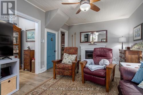 23 Mill Street East Street, Centre Wellington (Elora/Salem), ON - Indoor Photo Showing Living Room With Fireplace