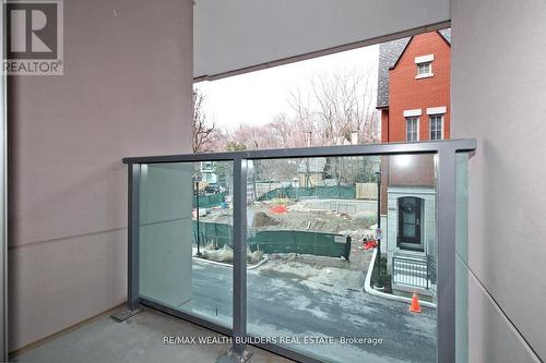 210 - 377 Madison Avenue, Toronto, ON - Outdoor With Balcony With Exterior