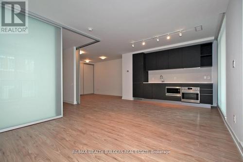 210 - 377 Madison Avenue, Toronto, ON - Indoor