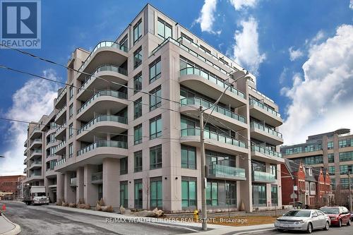 210 - 377 Madison Avenue, Toronto, ON - Outdoor With Balcony With Facade