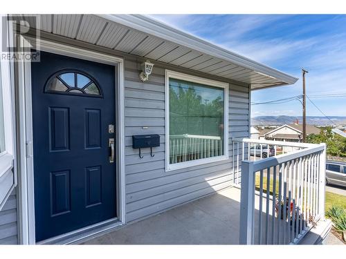 935 Dominion Street, Kamloops, BC - Outdoor With Exterior