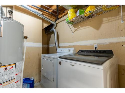 935 Dominion Street, Kamloops, BC - Indoor Photo Showing Laundry Room